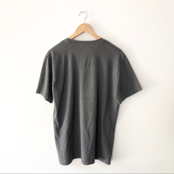 Nike Grey and Blue Graphic Tee - Picture 3 of 4